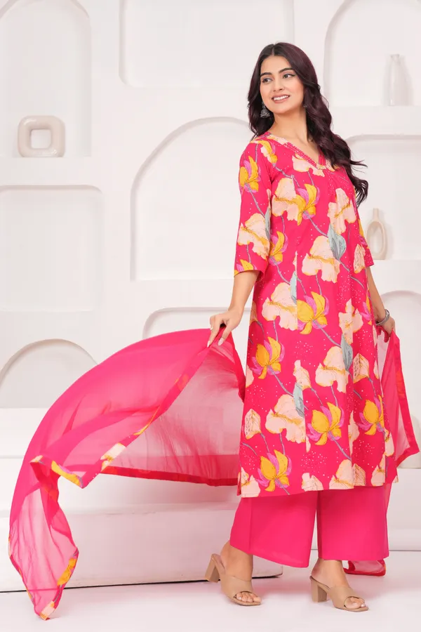 Pink_Floral_Printed_Pure_Cotton_Kurta_Set_For_Women