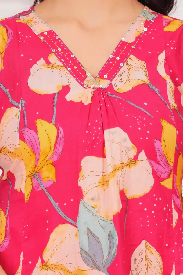 Pink_Floral_Printed_Pure_Cotton_Kurta_Set_For_Women