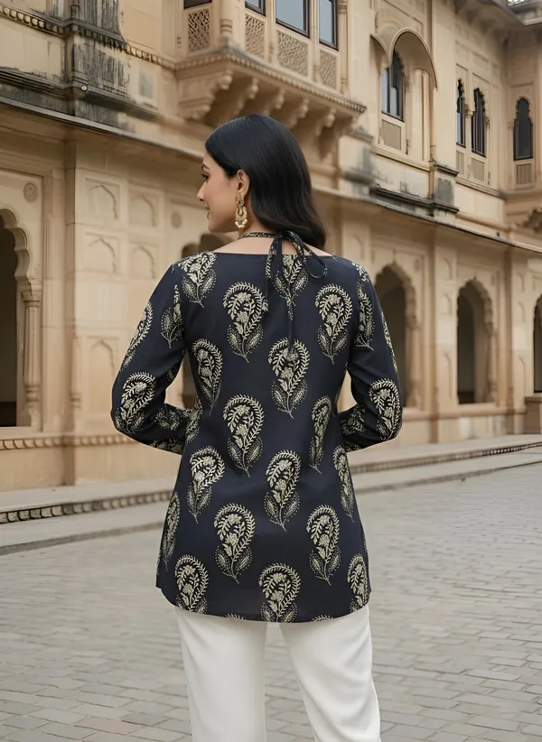 Black__Pure_Cotton_Printed_Tunic_For_Women