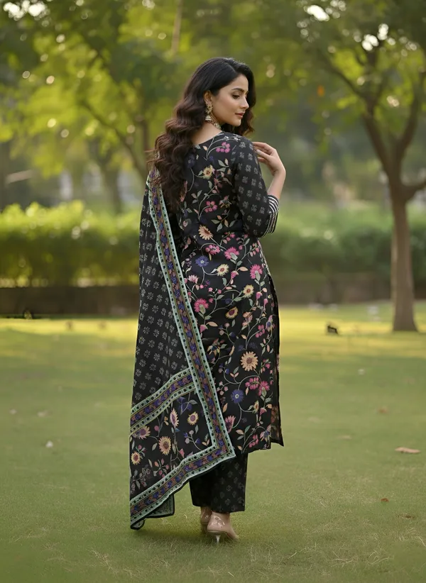 Black_Floral_Printed_Pure_Cotton_Kurta_Set_For_Women
