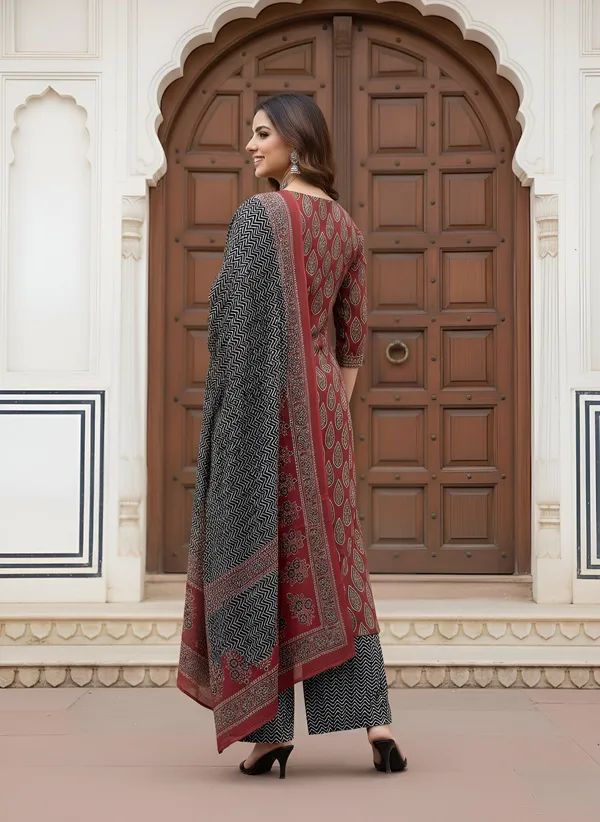 Maroon_Floral_Printed_Pure_Cotton_Kurta_Set_For_Women