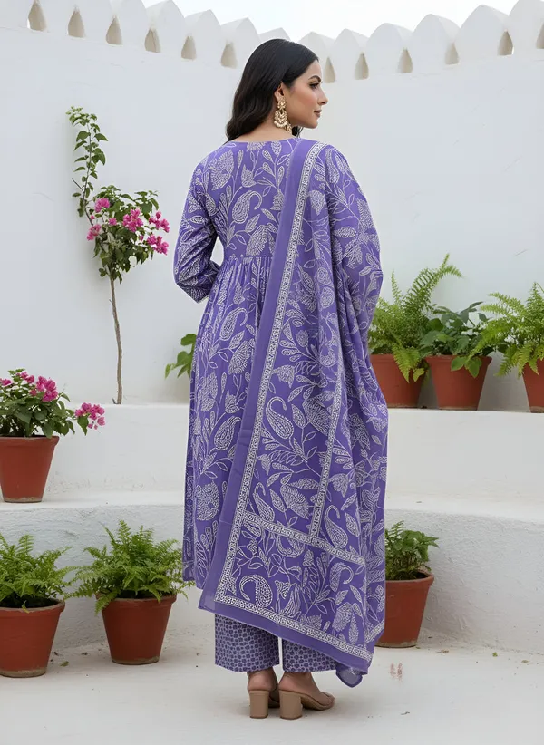 Lavender_Floral_Printed_Pure_Cotton_Kurta_Set_For_Women