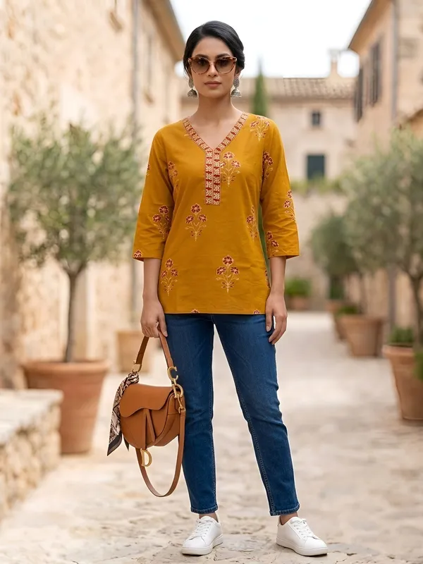 Yellow__Pure_Cotton_Printed_Tunic_For_Women