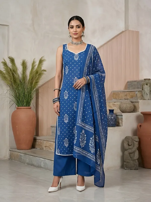 Blue_Floral_Printed_Straight_Kurta_Set_For_Women