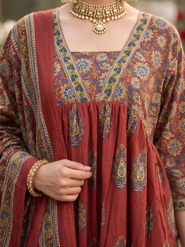 Maroon_Floral_Printed_A-Line_Kurta_Set_For_Women