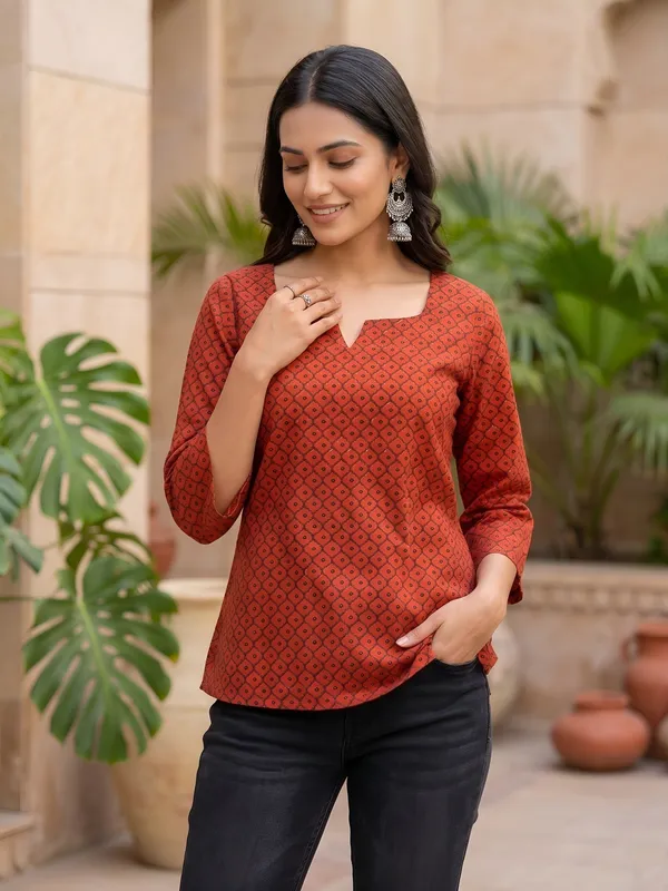 Red__Pure_Cotton_Printed_Tunic_For_Women