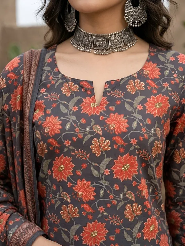 Grey_Black_Floral_Printed_Straight_Kurta_Set_For_Women