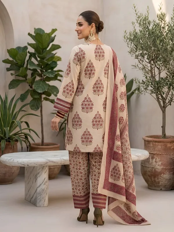 Beige_Floral_Printed_Straight_Kurta_Set_For_Women