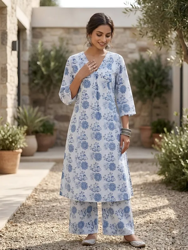 Off_White_Printed_Co-Ord_Set_for_Women