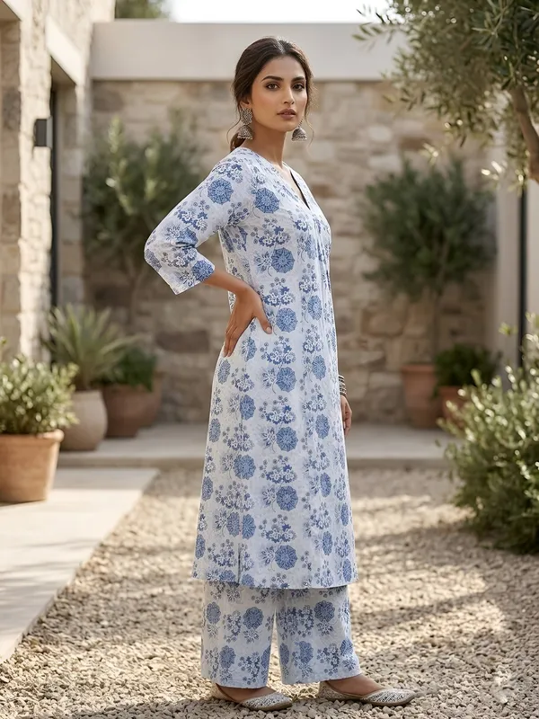 Off_White_Printed_Co-Ord_Set_for_Women