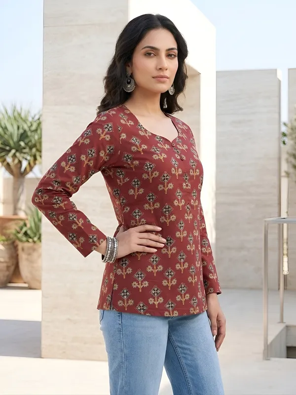 Maroon__Pure_Cotton_Printed_Tunic_For_Women