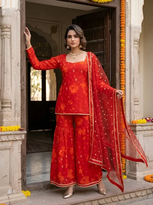 Red_Floral_Printed_Straight_Kurta_Set_For_Women