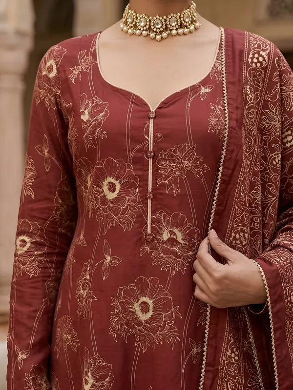 Maroon_Floral_Printed_Cotton_Kurta_Set