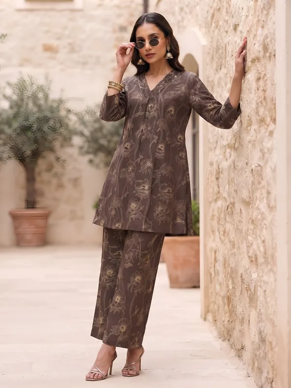 Brown_Printed_Straight_Co-Ords_Set_for_Women