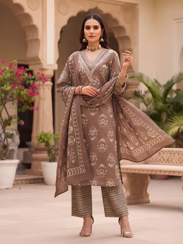 Brown_Floral_Printed_Cotton_Kurta_Set