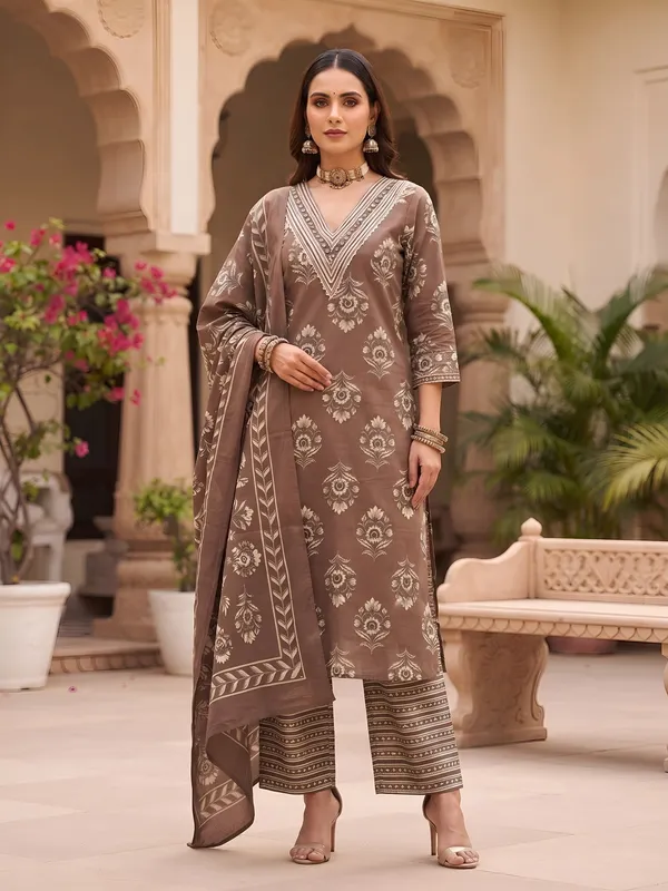 Brown_Floral_Printed_Cotton_Kurta_Set