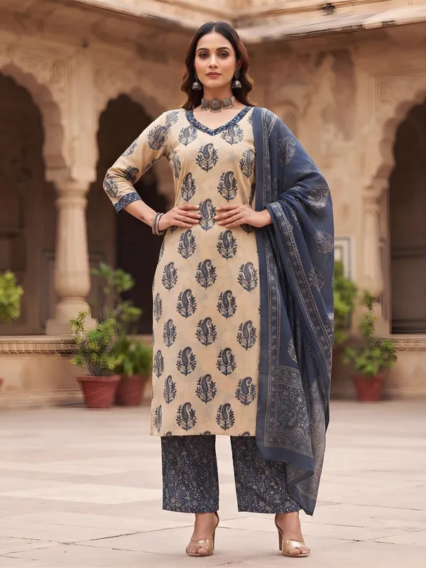 Beige_Floral_Printed_Cotton_Kurta_Set