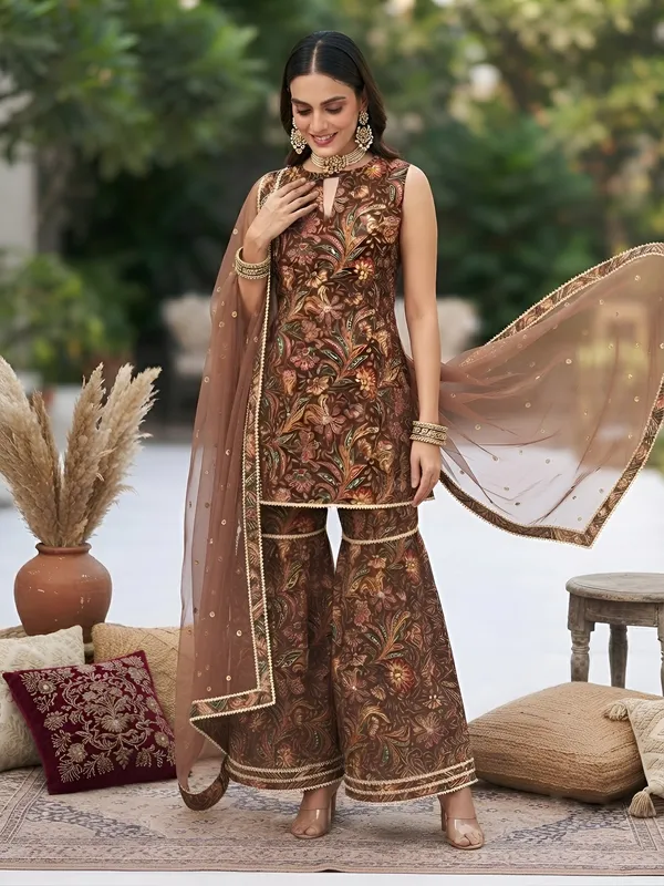 Brown_Floral_Printed_Cotton_Kurta_Set