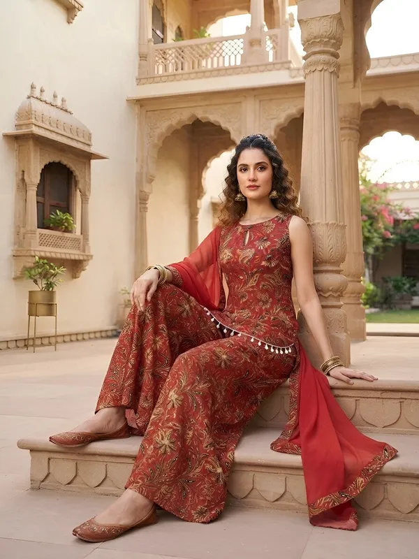 Red_Floral_Printed_Cotton_Kurta_Set