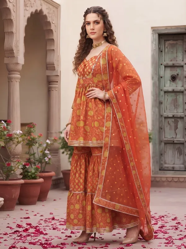 Rust_Floral_Printed_Cotton_Kurta_Set
