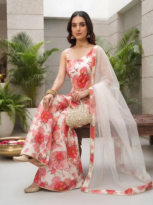White_Floral_Printed_Viscose_Rayon_Kurta_Set