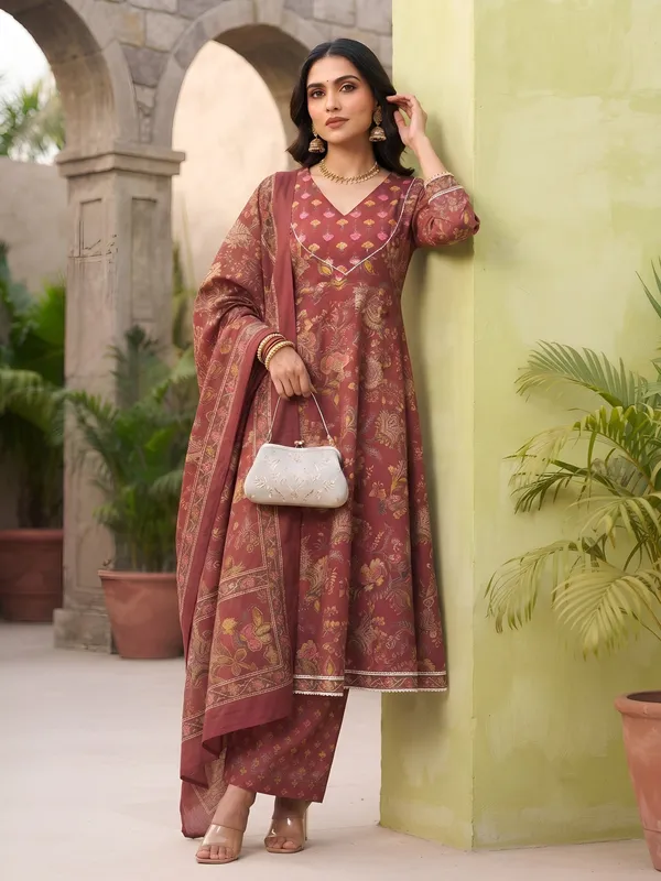 Burgundy_Floral_Printed_Cotton_Kurta_Set