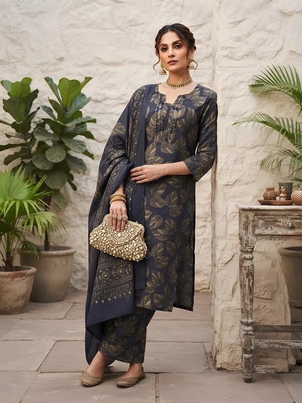 Blue_Floral_Printed_Cotton_Kurta_Set