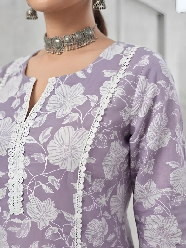 Lavender_Floral_Printed_Cotton_Kurta_Set