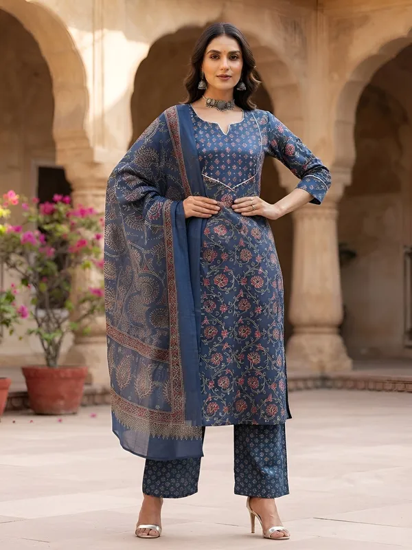 Blue_Floral_Printed_Cotton_Kurta_Set