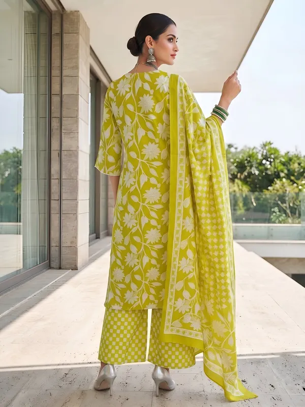 Green_Floral_Printed_Cotton_Kurta_Set