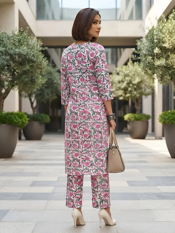White_&_Pink_Printed_Straight_Co-Ords_Set_for_Women