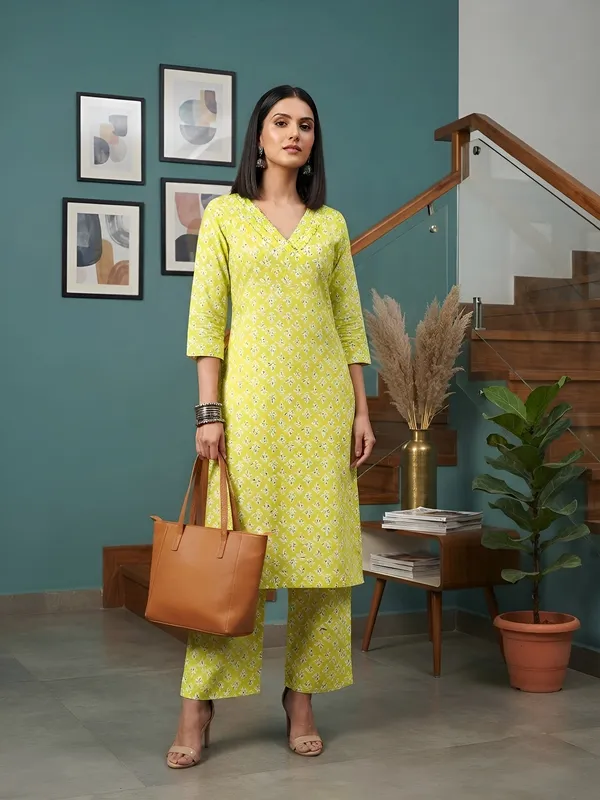 Yellow_Printed_Straight_Co-Ords_Set_for_Women