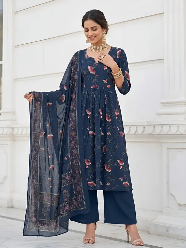 Blue_Floral_Printed_Cotton_Kurta_Set
