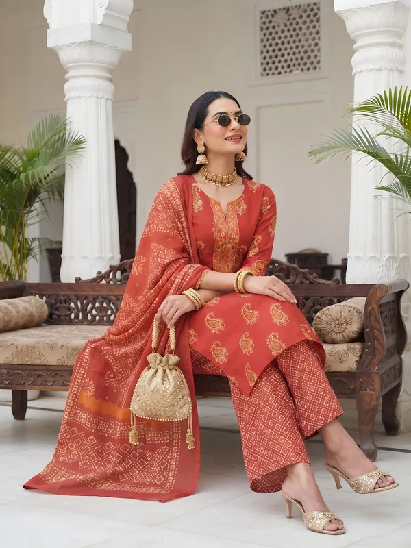 Rust_Floral_Printed_Cotton_Kurta_Set