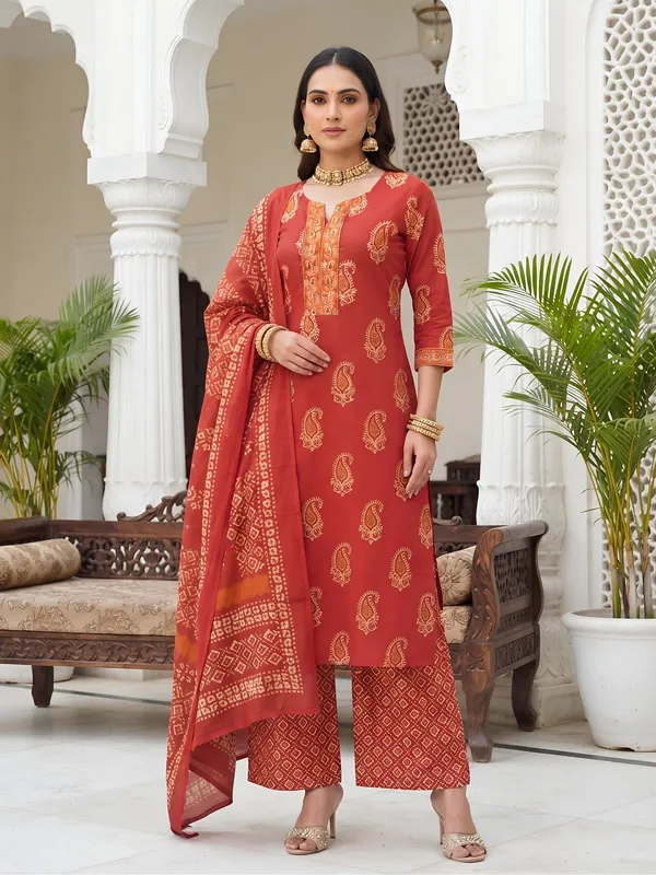 Rust_Floral_Printed_Cotton_Kurta_Set