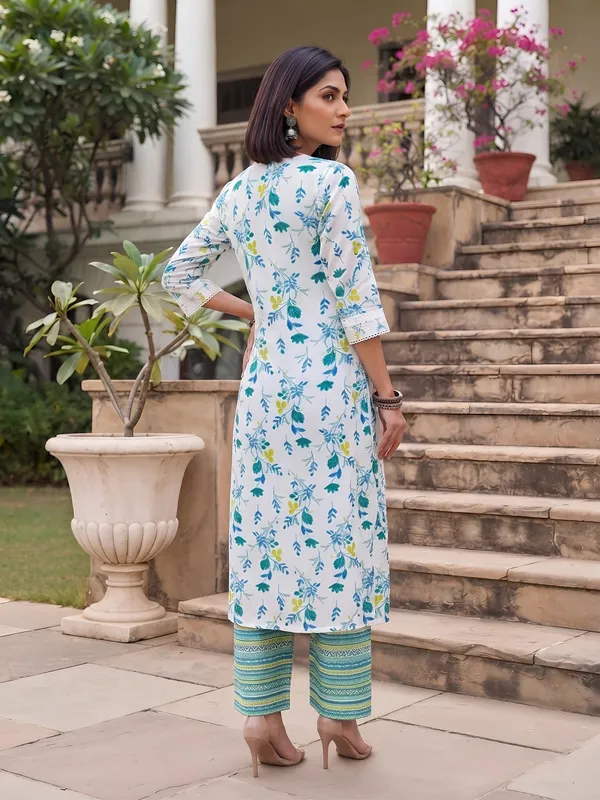White_Printed_Straight_Co-Ords_Set_for_Women