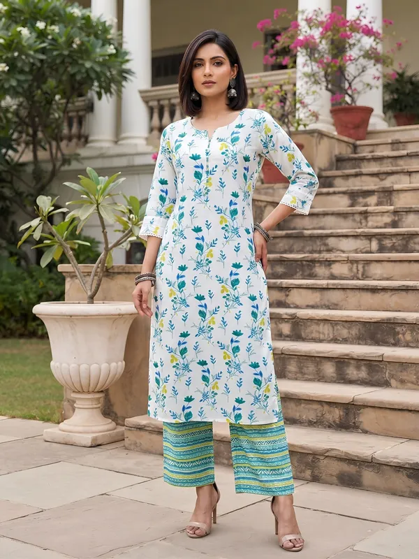 White_Printed_Straight_Co-Ords_Set_for_Women