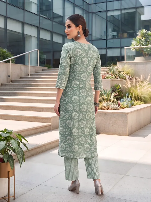 Green_Printed_Straight_Co-Ords_Set_for_Women
