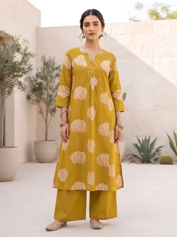 Yellow_Printed_Straight_Co-Ords_Set_for_Women