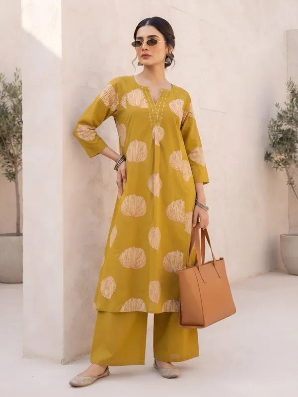 Yellow_Printed_Straight_Co-Ords_Set_for_Women
