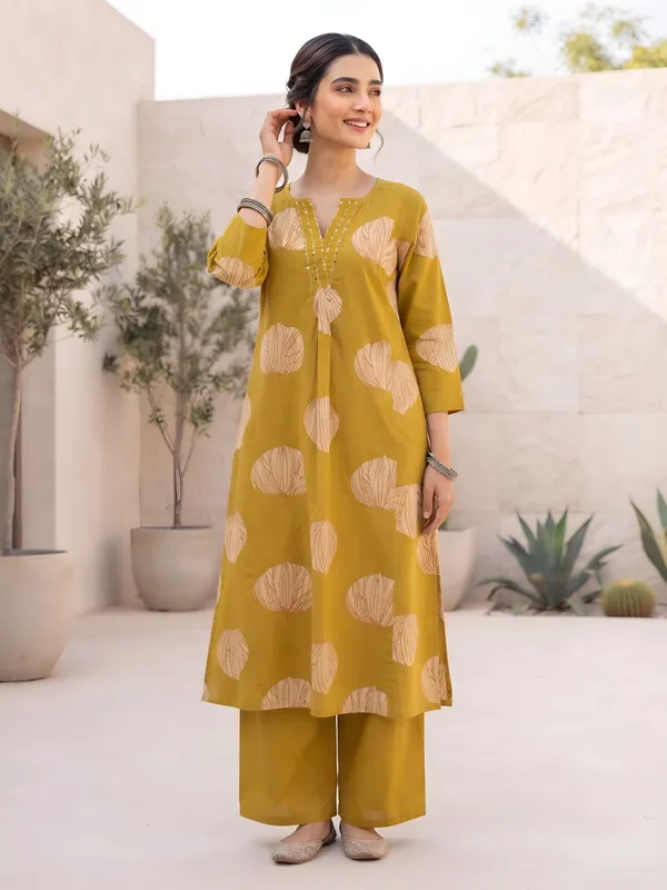 Yellow_Printed_Straight_Co-Ords_Set_for_Women