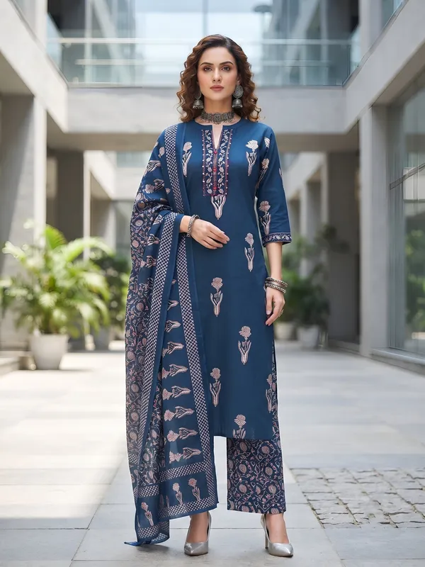 Navy_Blue_Floral_Printed_Cotton_Kurta_Set