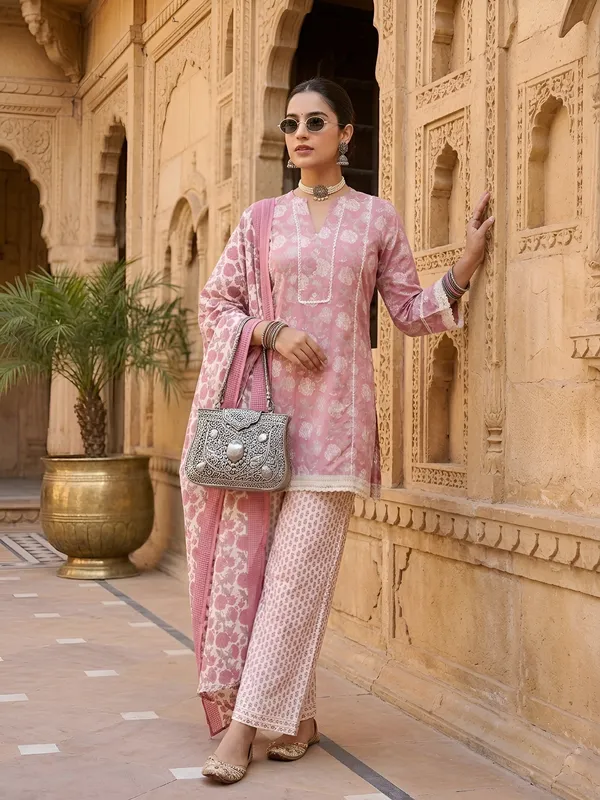 Mauve_Floral_Printed_Cotton_Kurta_Set