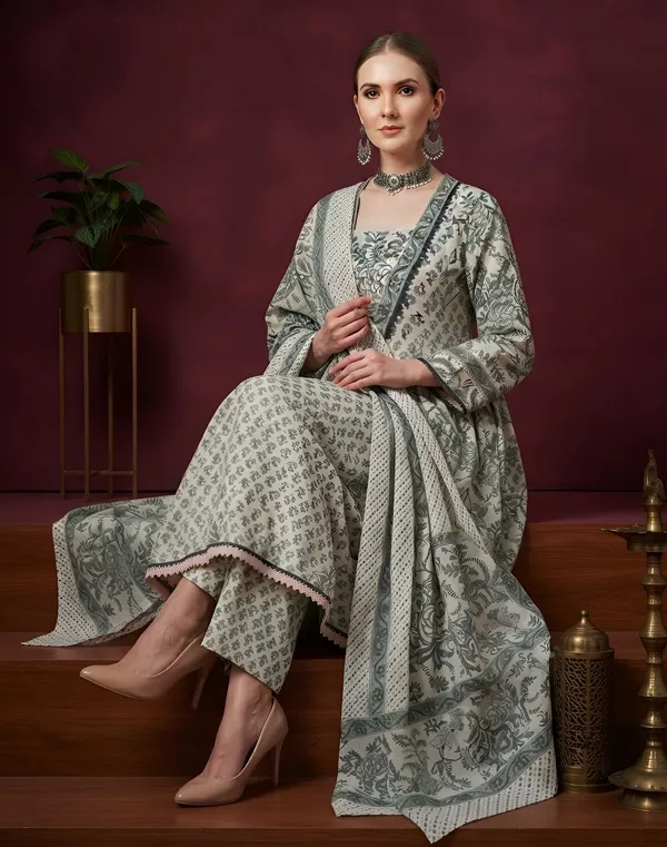 White_Floral_Printed_Cotton_Kurta_Set