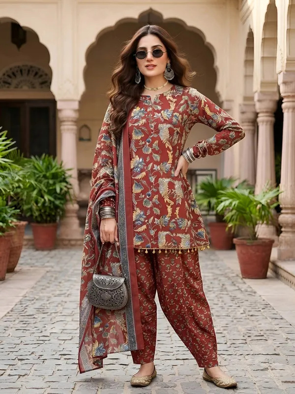 Maroon_Floral_Printed_Cotton_Kurta_Set