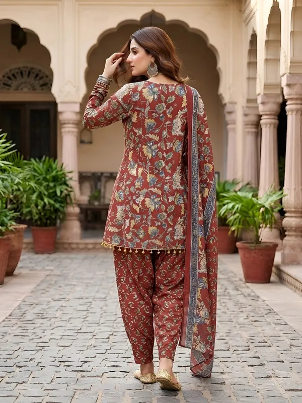 Maroon_Floral_Printed_Cotton_Kurta_Set