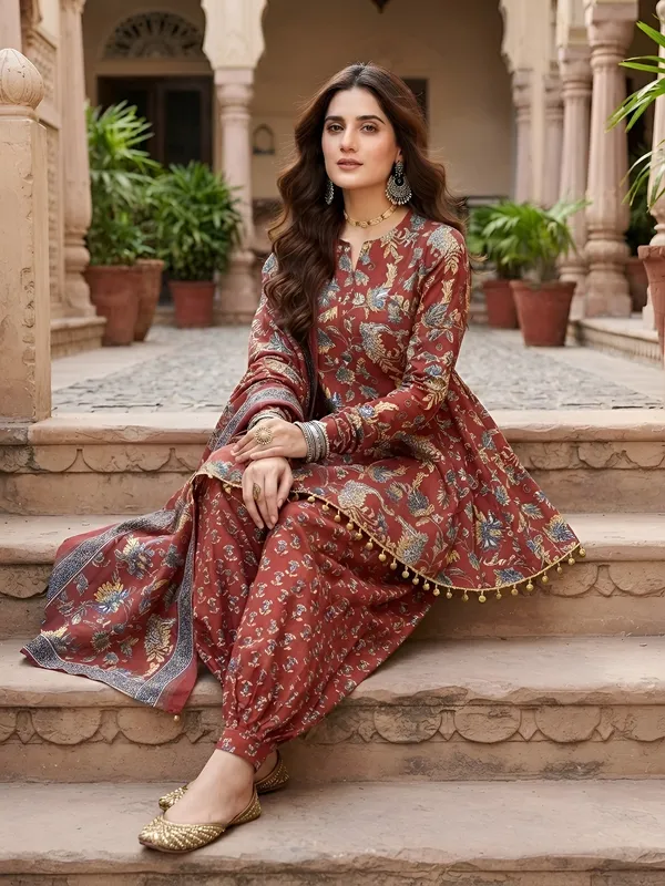 Maroon_Floral_Printed_Cotton_Kurta_Set