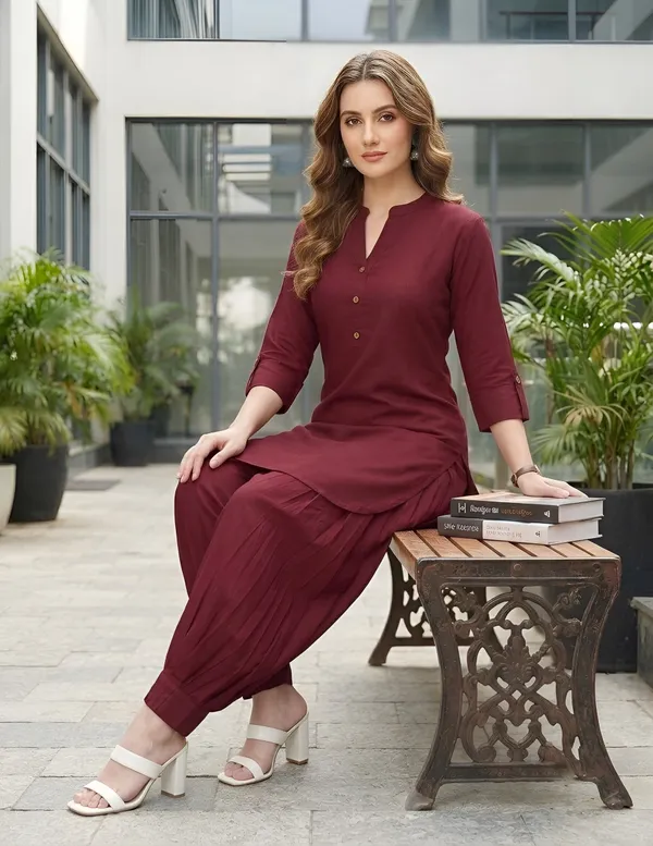 Maroon_Plain_Cotton_Kurta_Set