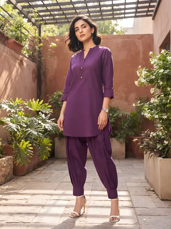 Purple_Plain_Cotton_Kurta_Set