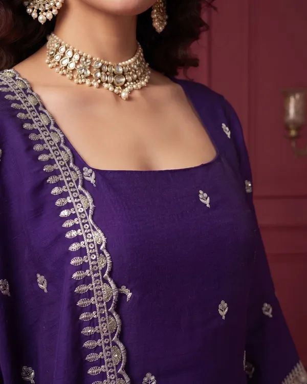 Purple_Hand_Embroidered_Silk_Blend_Kurta_Set